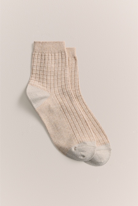 Textured Grid Crew Sock