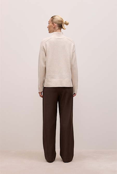 Merino Funnel Neck Pullover