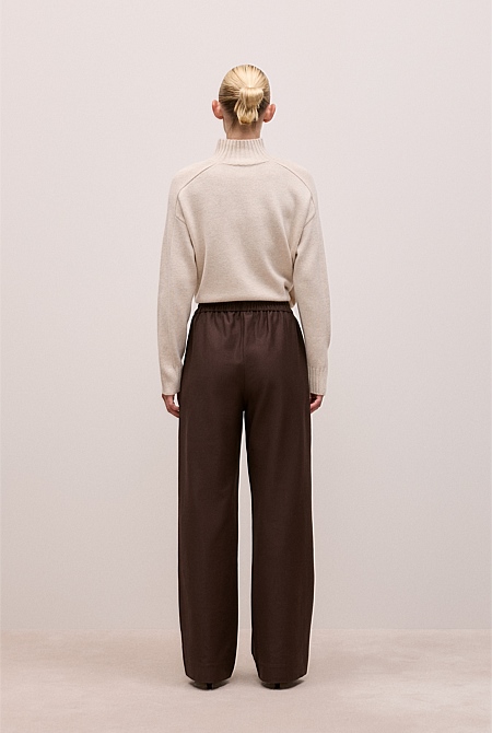 Pintucked Pull On Pant
