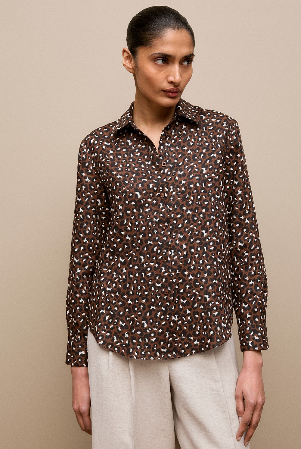 Bitter Chocolate Leopard Linen Shirt WOMEN Shirts Trenery
