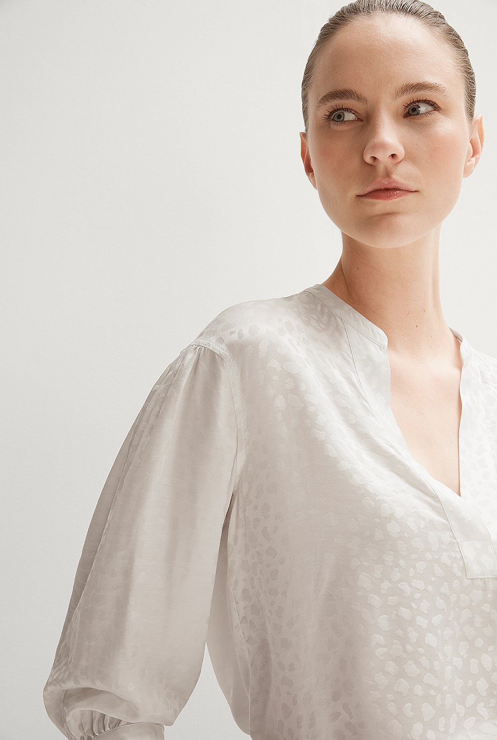 White Ocelot Jacquard Vent Neck Blouse - WOMEN Shirts | Trenery