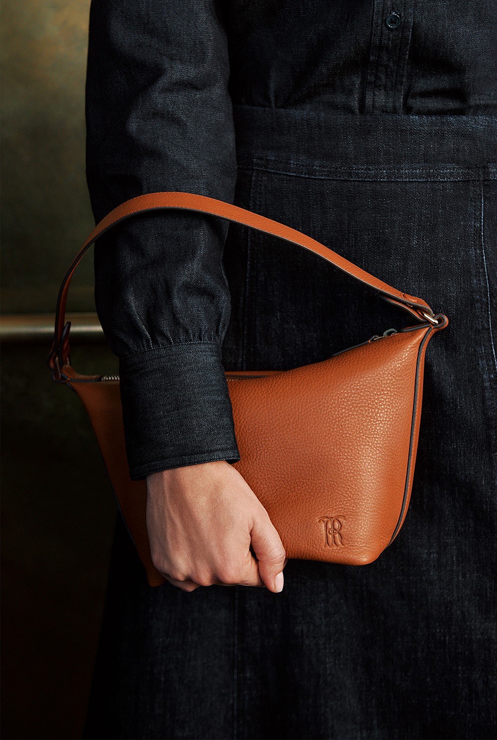 Carnarvon Crossbody Bag