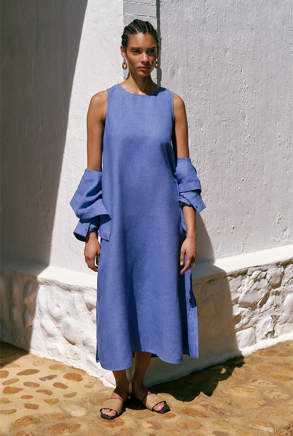 Vivid Blue Delave Linen Sleeveless Column Dress - WOMEN Dresses | Trenery